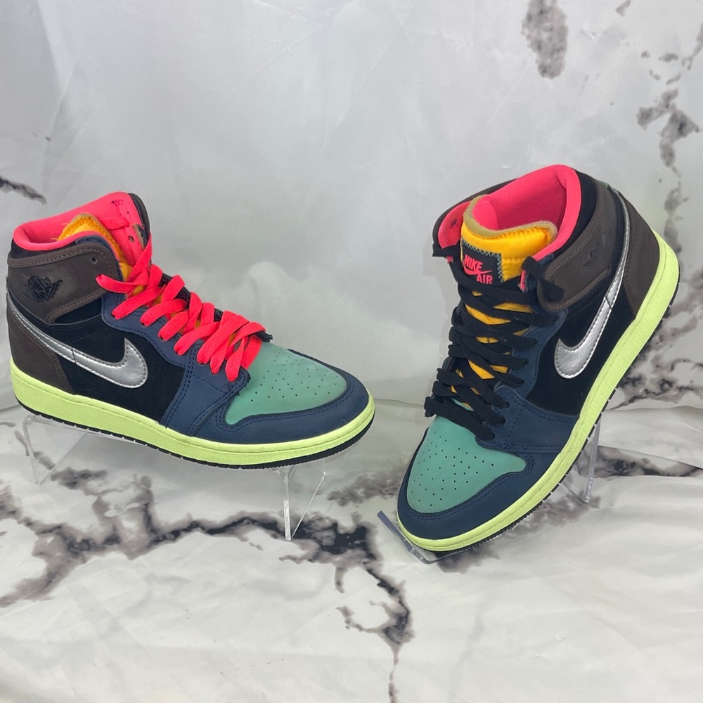 Nike Air Jordan 1 Retro High GS Tokyo Bio Hack High Top Sneakers 575441-201